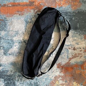 🇨🇦 🧘‍♀️ 🍋 (Discontinued) Lululemon Yoga Mat Bag 🍋 🧘‍♀️